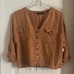 Doe & Rae slouchy style high waist three-quarter sleeve top size small